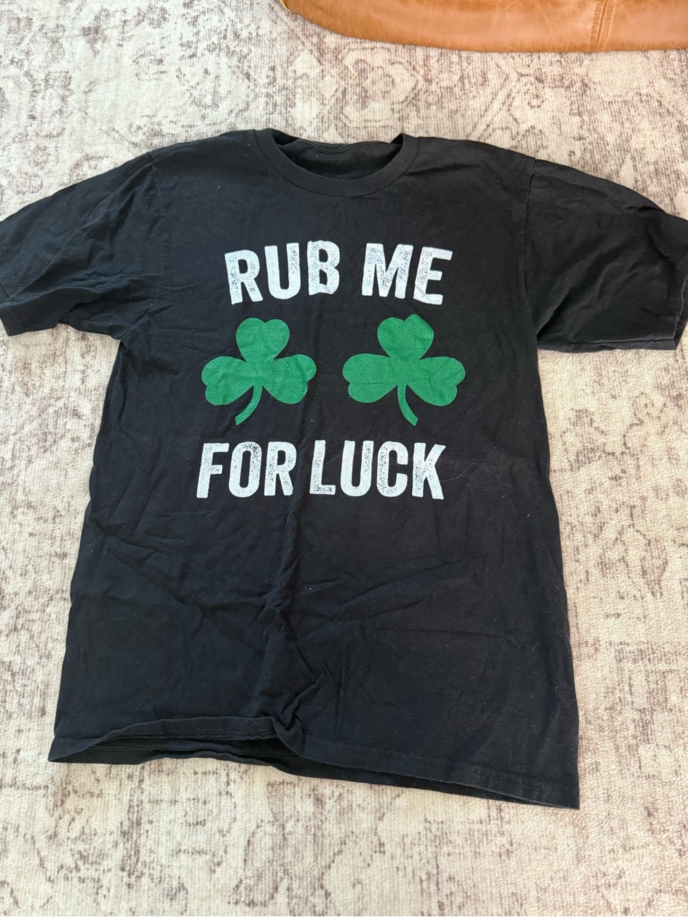 Women’s Black 'Rub Me For Luck' Shamrock Graphic Tee